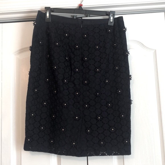 Talbots navy skirt, size 6 - Picture 2 of 2